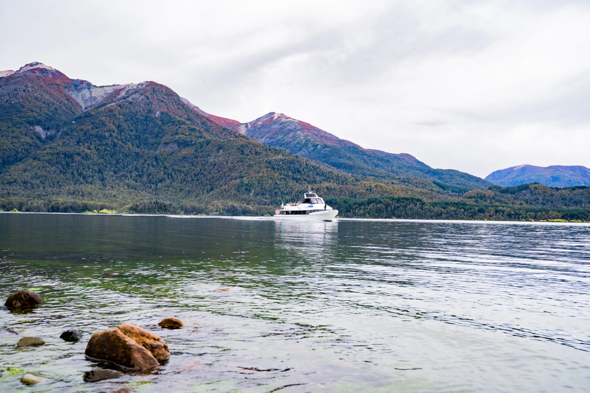 Navegación por el lago