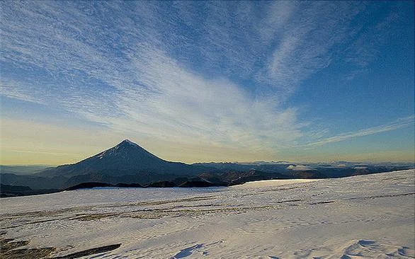 Lago Tromen y Volcán Lanín