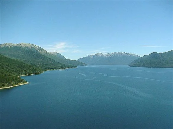 San Martín de los Andes – Villa Traful por 7 Lagos