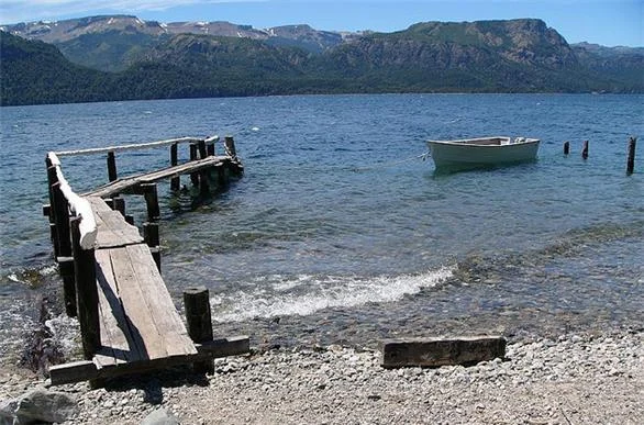 San Martín de los Andes – Villa Traful por 7 Lagos