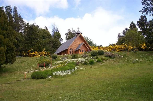 San Martín de los Andes – Villa Traful por 7 Lagos