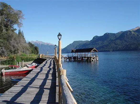 San Martín de los Andes – Villa Traful por 7 Lagos