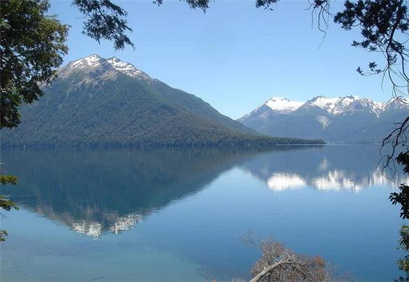 San Martín de los Andes – Villa Traful por 7 Lagos